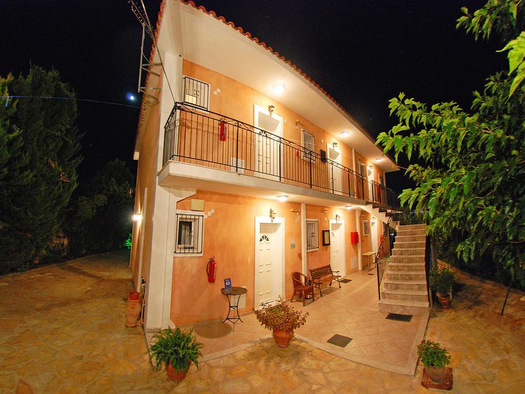 Emilia Apartments Trapezaki  Exterior photo