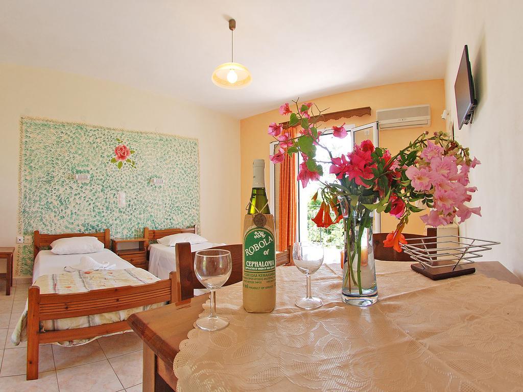 Emilia Apartments Trapezaki  Room photo